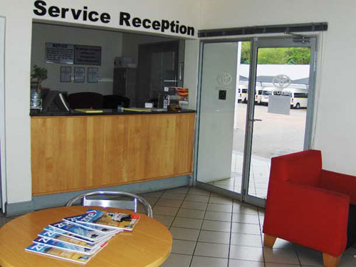 barberton_toyota_service_reception